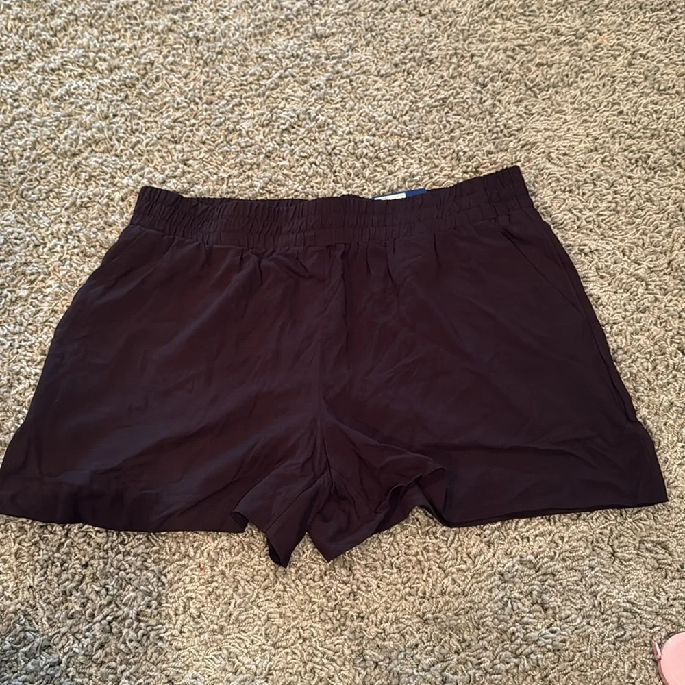 Apt. 9 Classic Black Shorts Rayon Womens (M)
